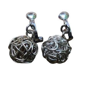Vintage Silvertone Clip-On Round Ball Sphere Unpierced Earrings